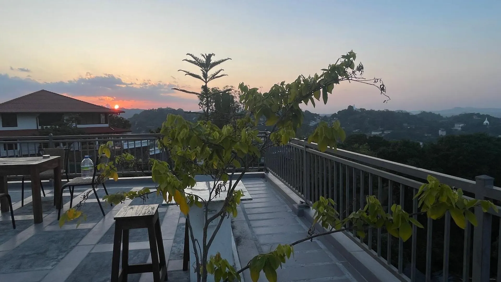 Séjour chez l'habitant Sun Dove Suite Kandy Sri Lanka