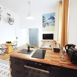 https://appartement-standing-vichy.hotels-rhonealpes.com
