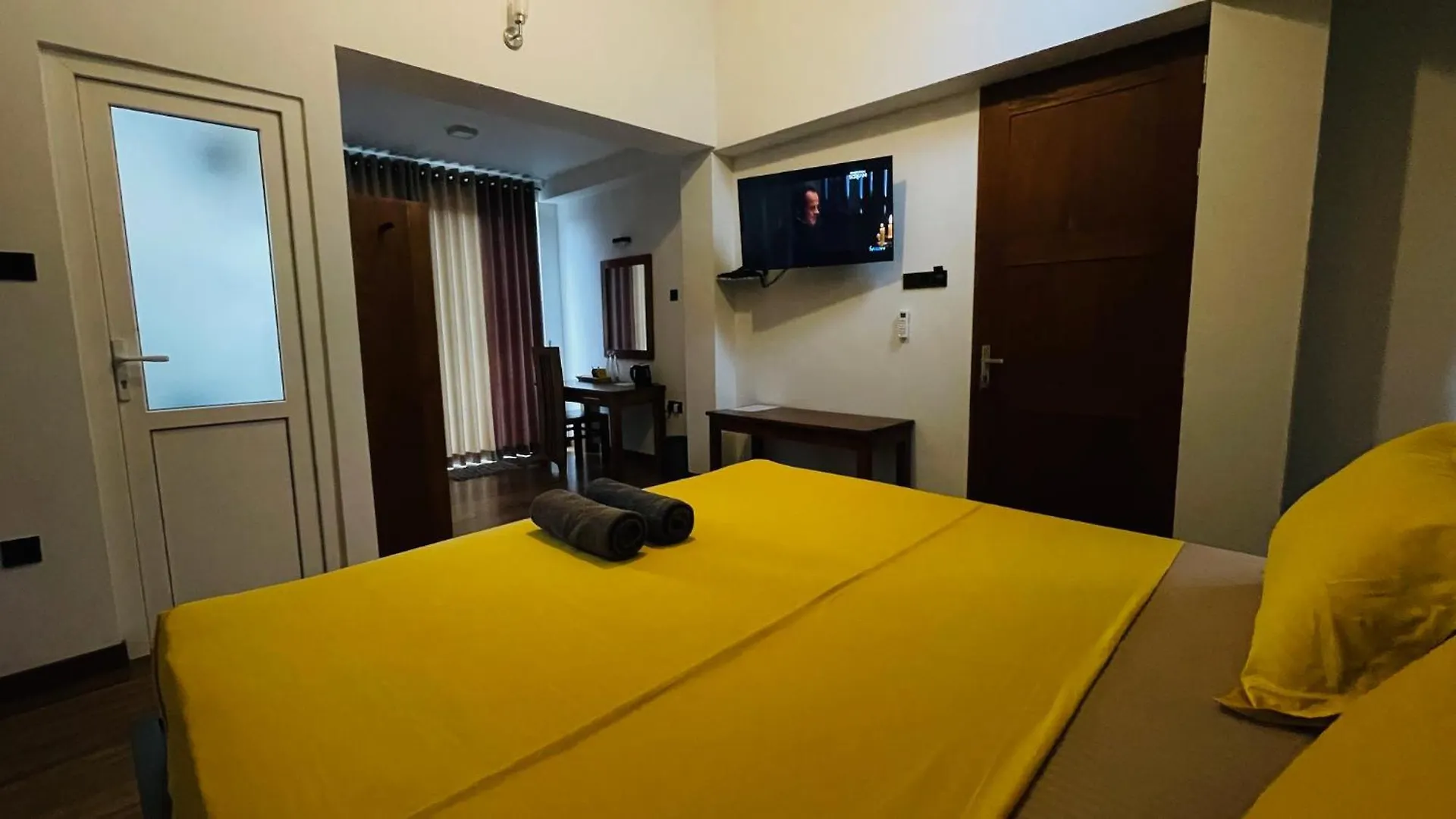 Quarto em Acomodações Particulares Sun Dove Suite Kandy Sri Lanca
