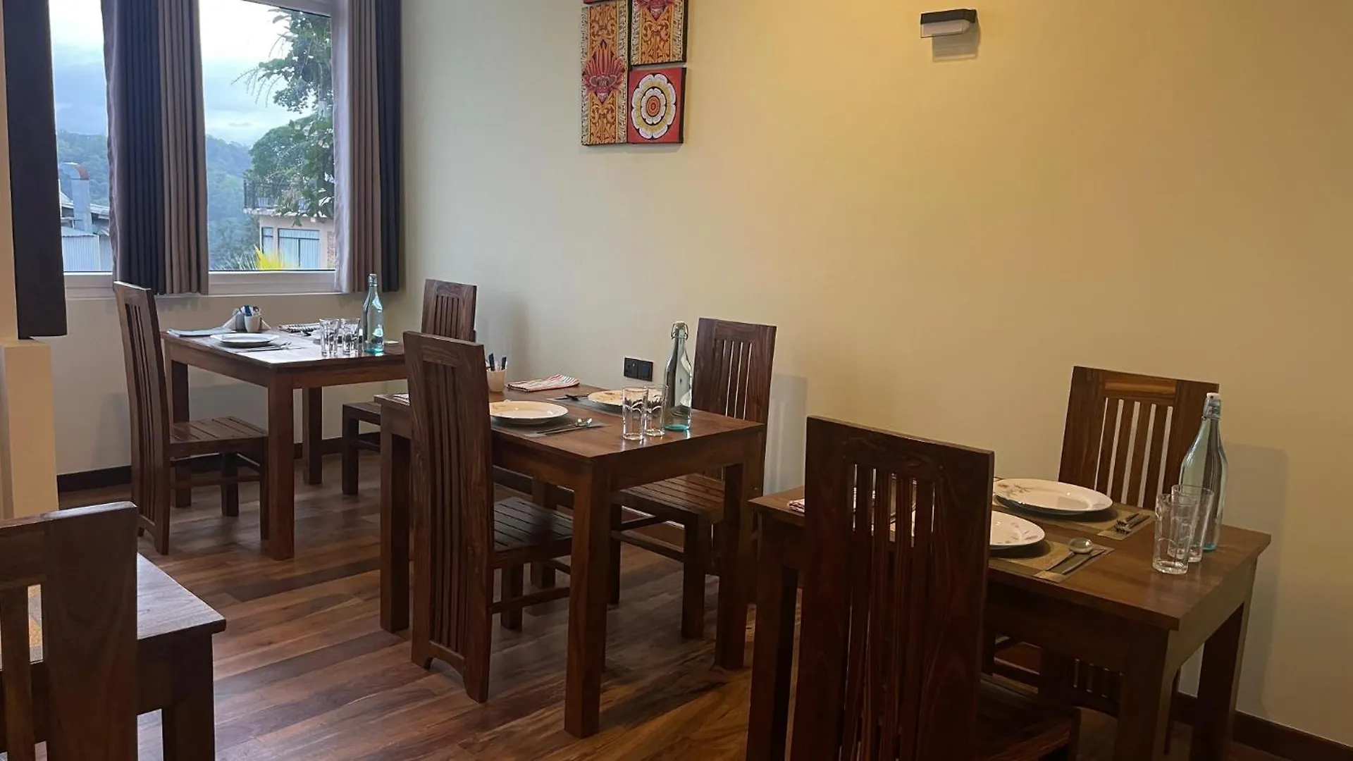 Sun Dove Suite Kandy 0*,  Sri Lanca