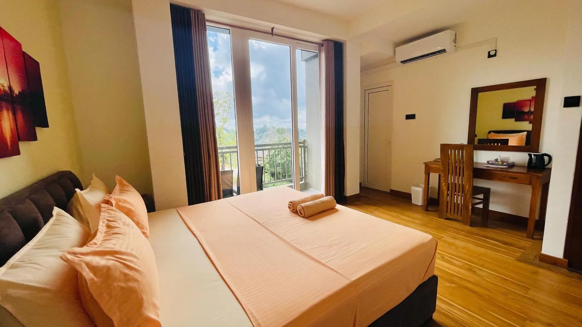 Sun Dove Suite Kandy Quarto em Acomodações Particulares